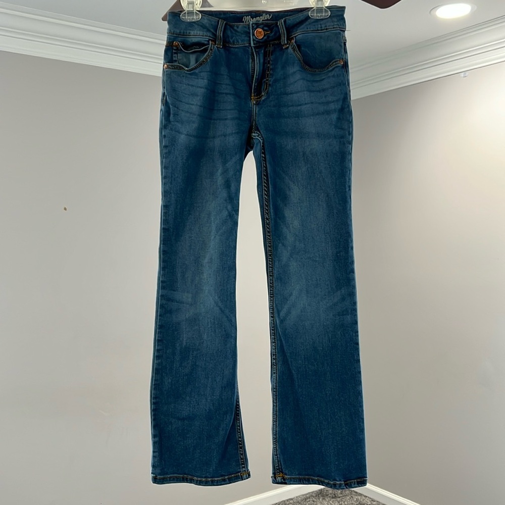 EUC Wrangler Retro Mae bootcut jeans